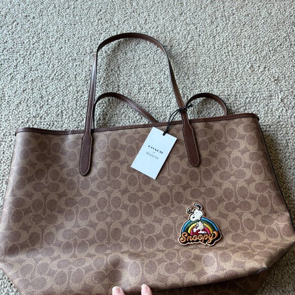 NWT Coach x Peanuts Limited Edition Monogram Tote – 75th Anniversary Snoopy - Picture 8 of 15